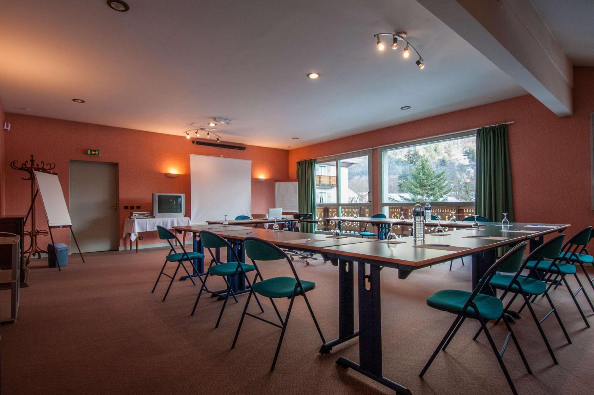 Brit Hotel Florimont Saint-Ferréol Εξωτερικό φωτογραφία
