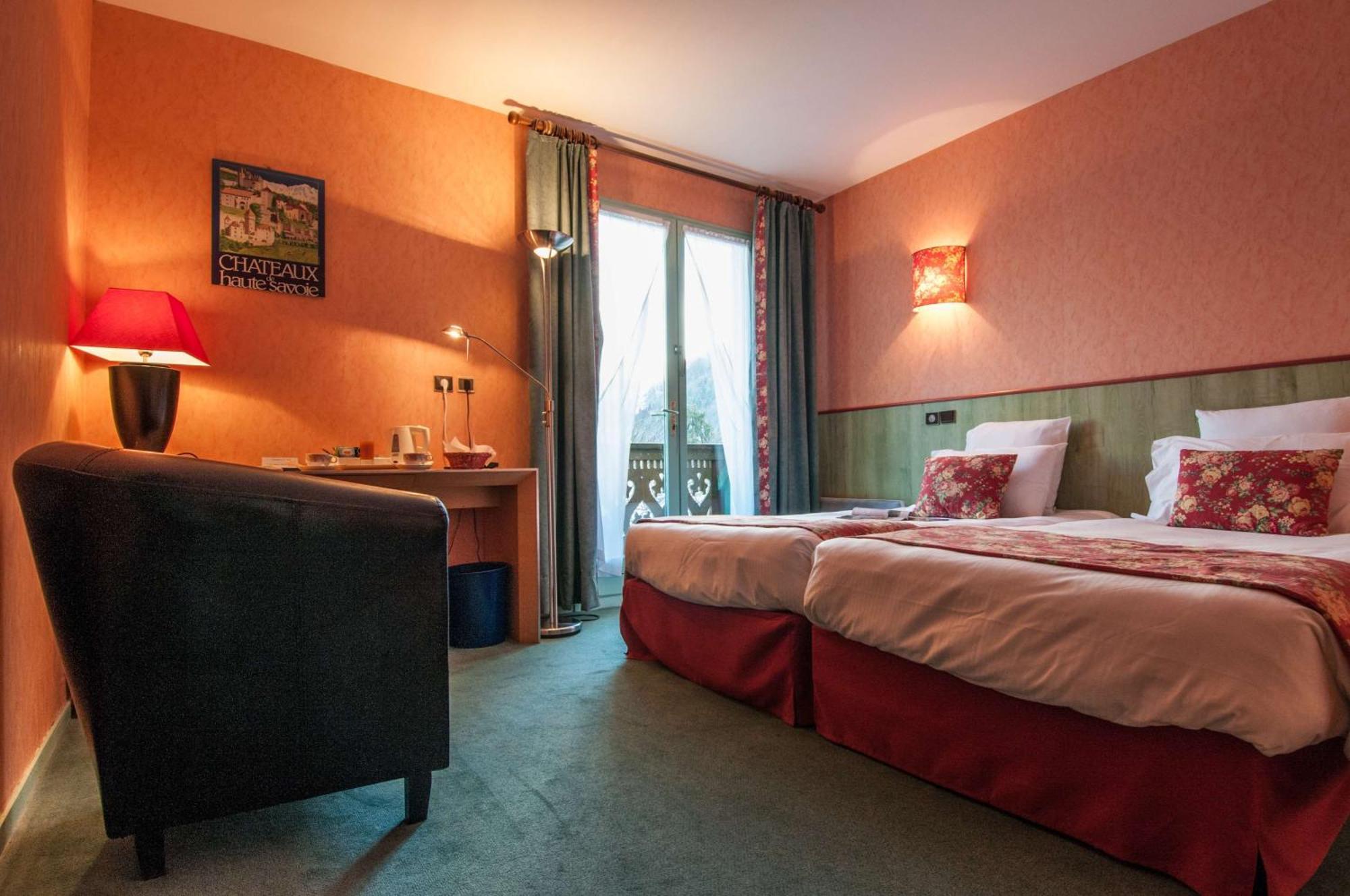 Brit Hotel Florimont Saint-Ferréol Εξωτερικό φωτογραφία
