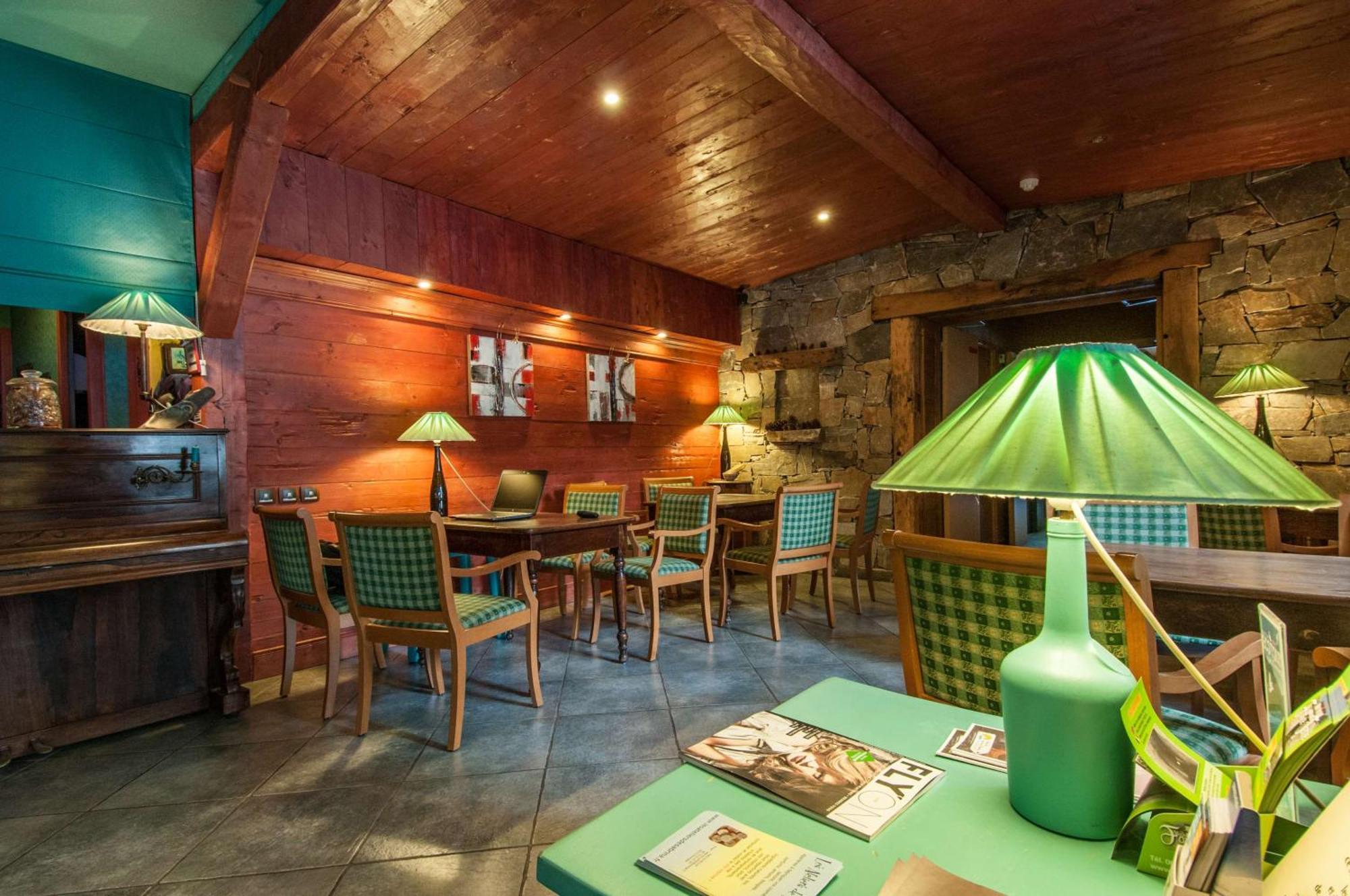 Brit Hotel Florimont Saint-Ferréol Εξωτερικό φωτογραφία