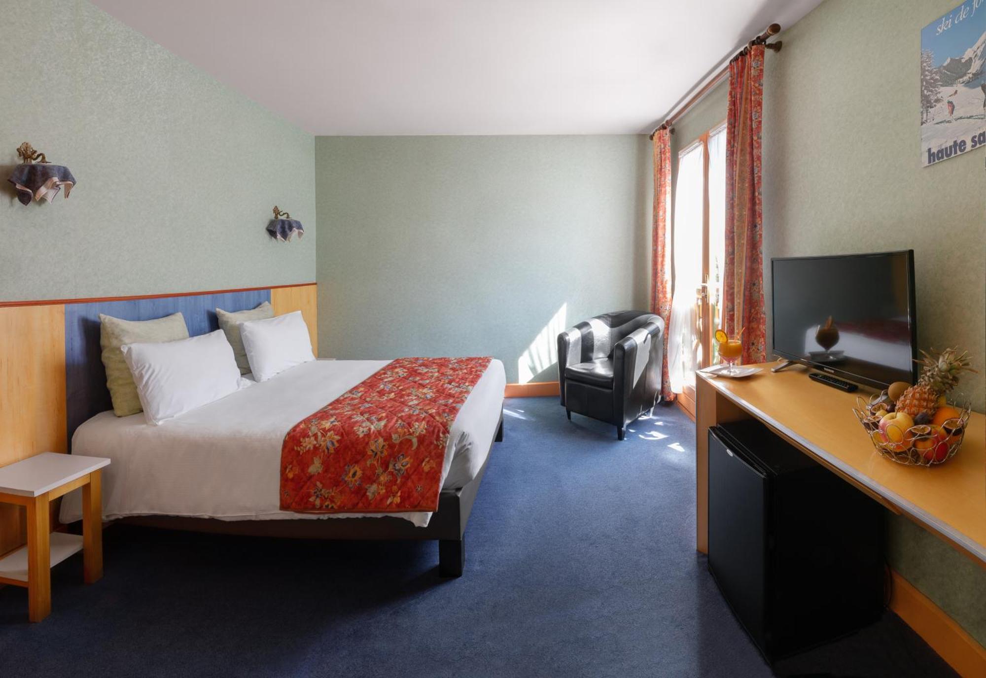 Brit Hotel Florimont Saint-Ferréol Εξωτερικό φωτογραφία