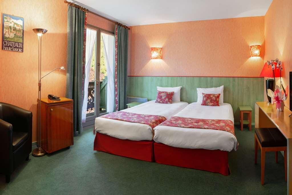Brit Hotel Florimont Saint-Ferréol Δωμάτιο φωτογραφία