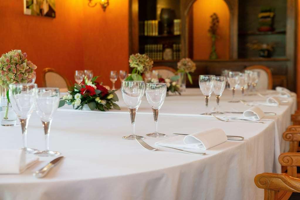 Brit Hotel Florimont Saint-Ferréol Εστιατόριο φωτογραφία